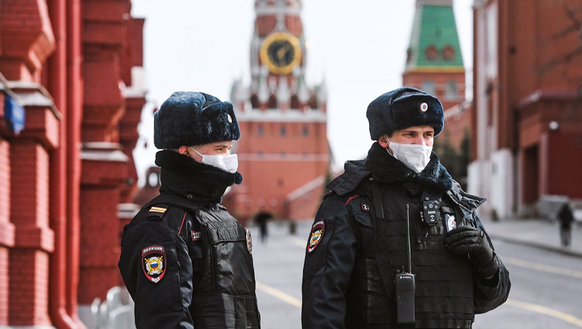 Пропускной режим» в Москве может продлиться ещё месяц. Полиция будет  проверять пропуска до начала июня